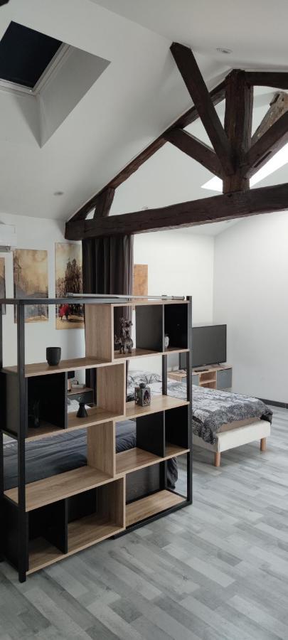 Apartamento Loft Marie-Stuart Wassy Exterior foto