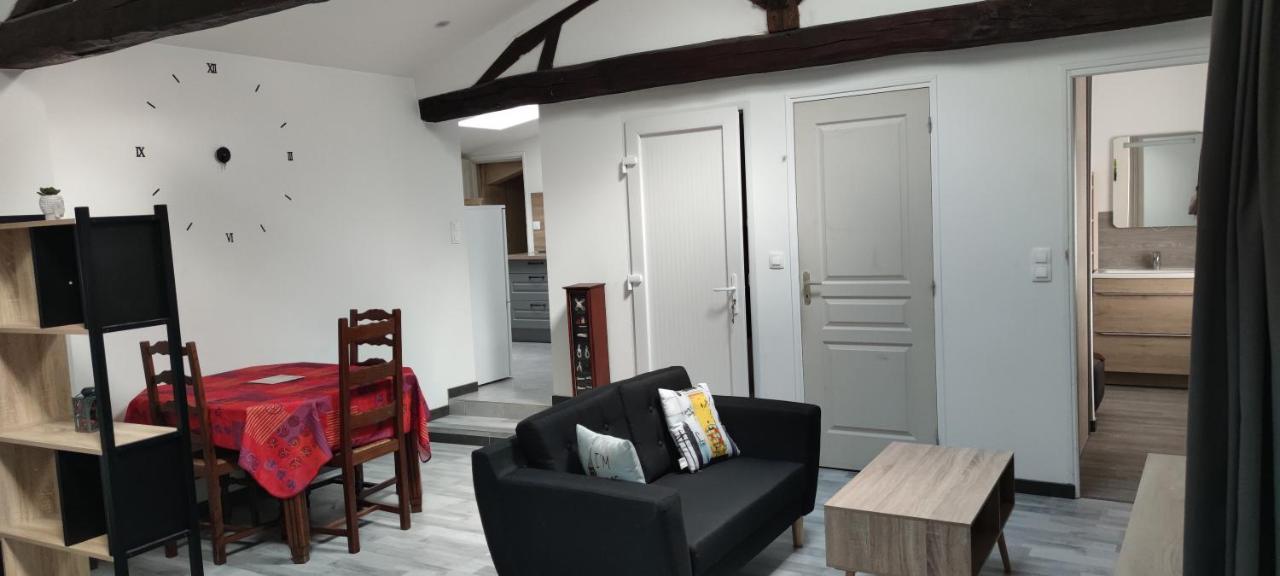 Apartamento Loft Marie-Stuart Wassy Exterior foto