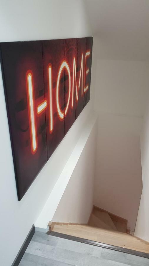 Apartamento Loft Marie-Stuart Wassy Exterior foto